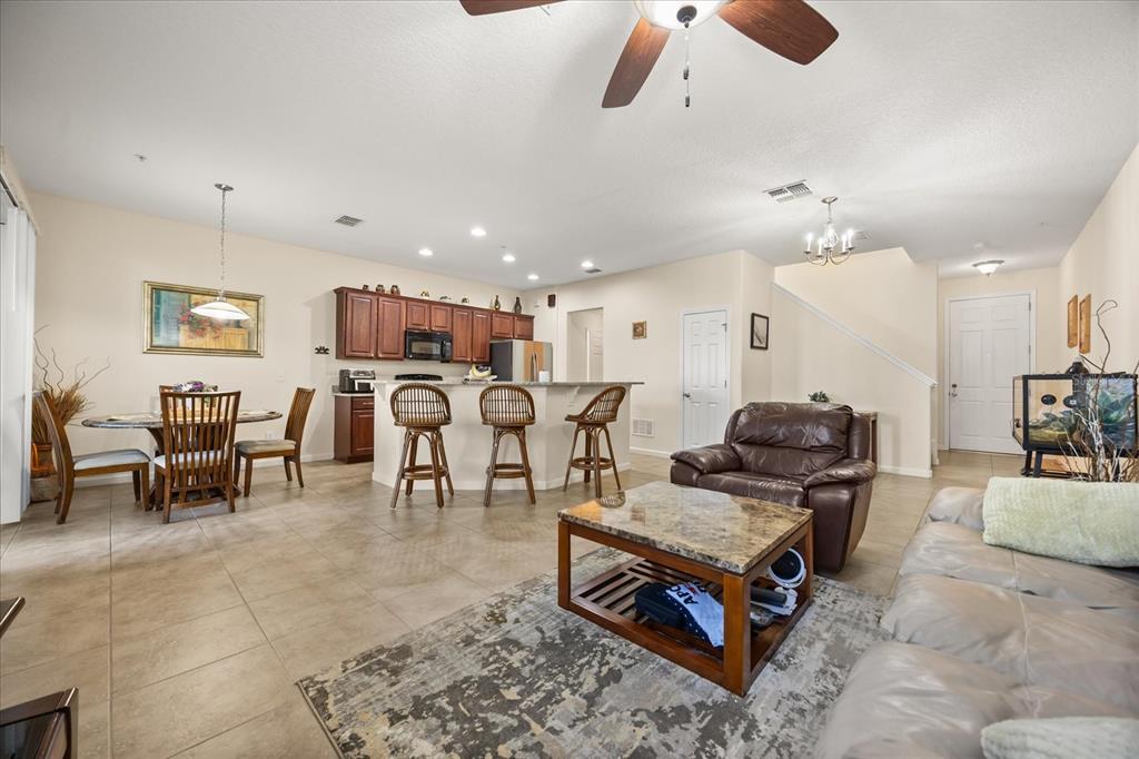 723 Terrace Spring Drive Orlando, FL 32828 - Photo 7 of 28