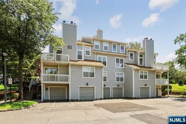 $3,450 | 1 Quail Court, Englewood, NJ 07631