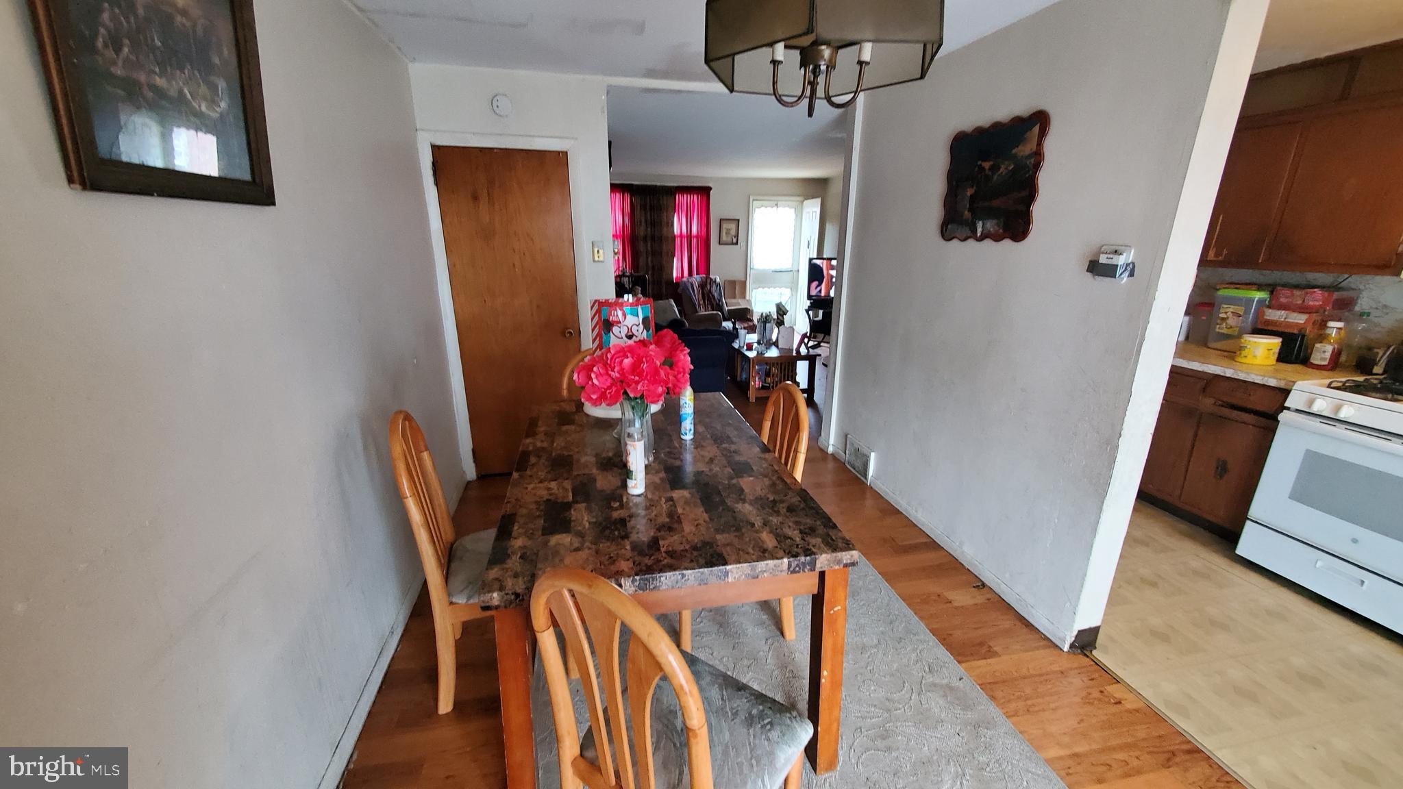 1316 Edgehill Road Darby, PA 19023 - Photo 5 of 21 Gallery Image 5