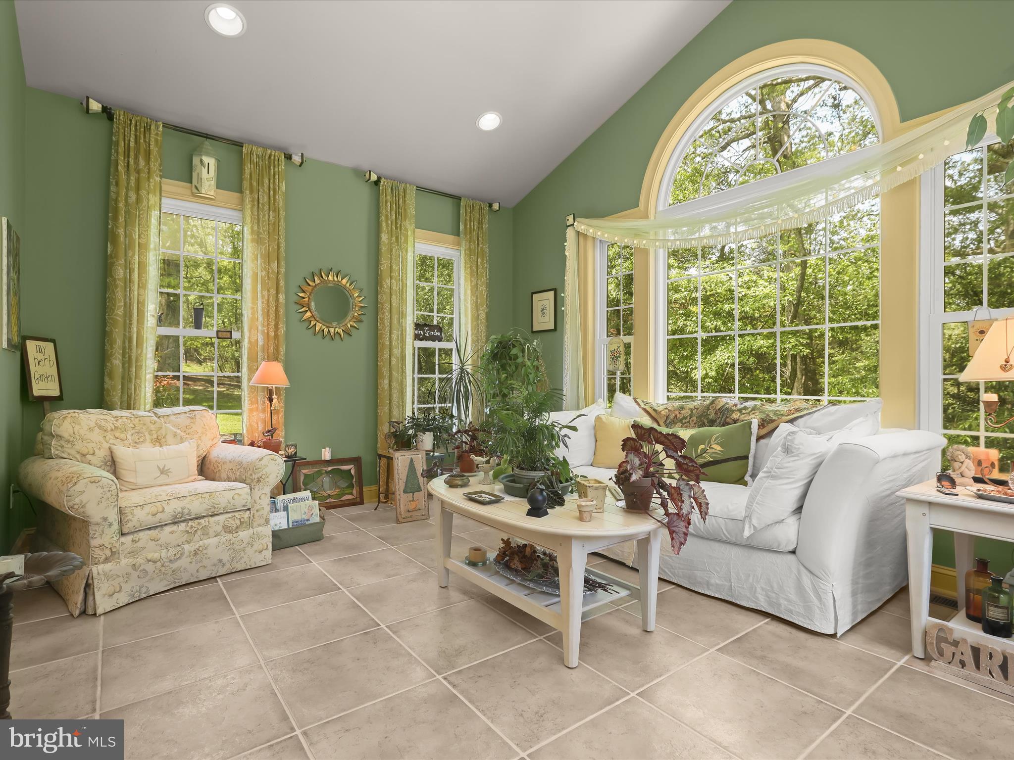 2905 Duvall Road Woodbine, MD 21797 - Photo 20 of 90 Sunroom - Cathedral Ceilings