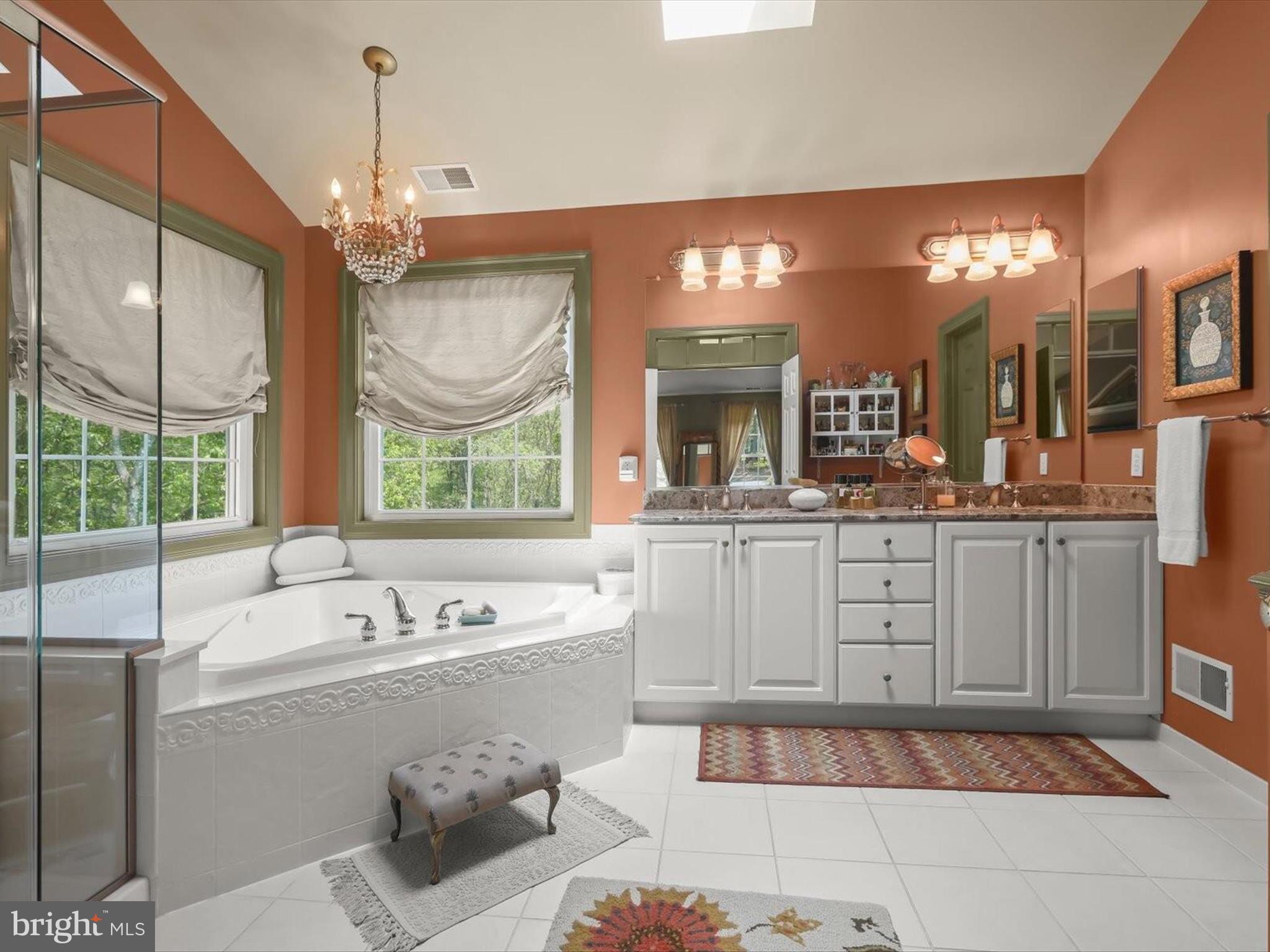 2905 Duvall Road Woodbine, MD 21797 - Photo 40 of 90 Primary En-Suite Full Bath