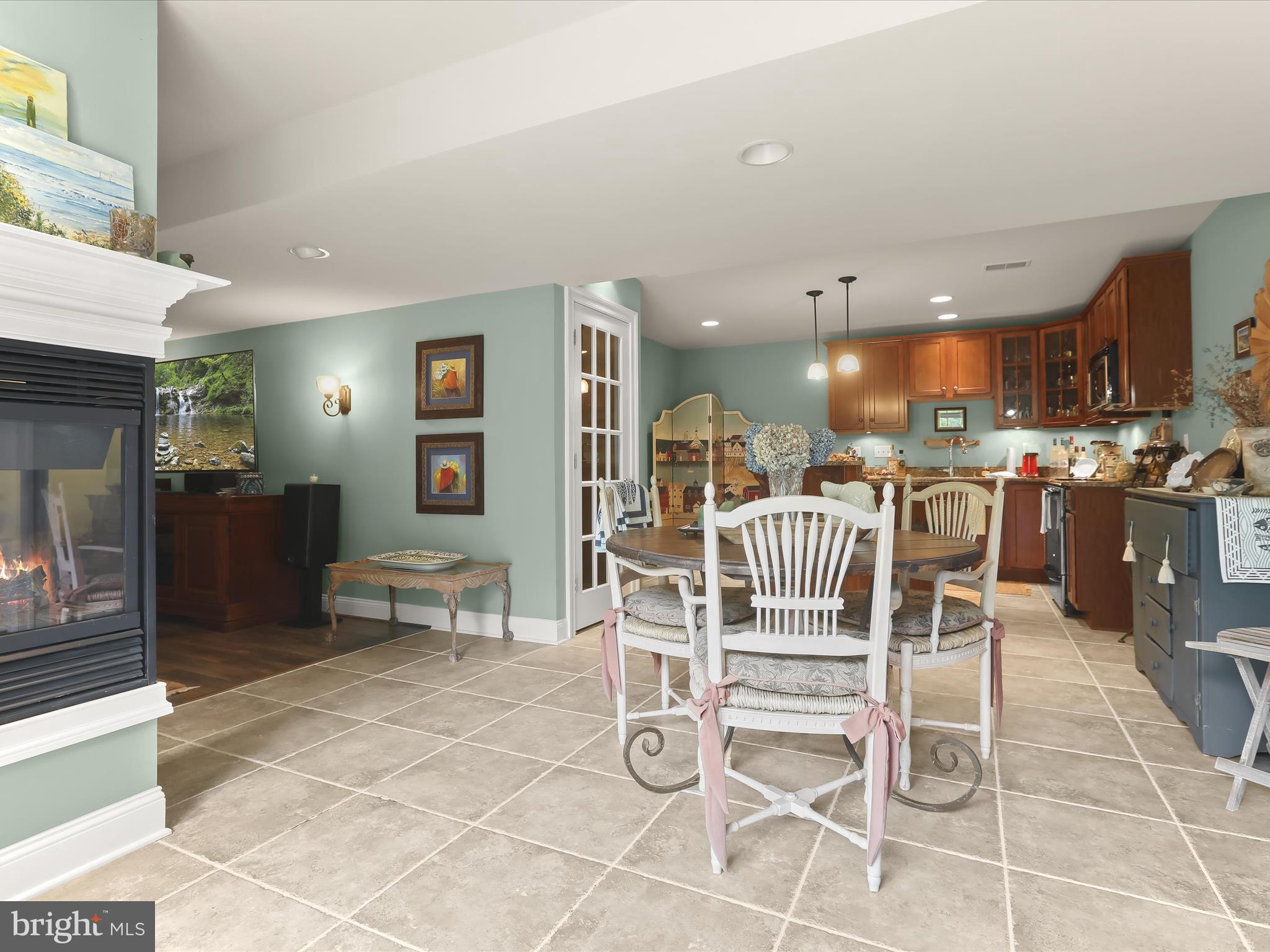 2905 Duvall Road Woodbine, MD 21797 - Photo 53 of 90 Casual Dining Area