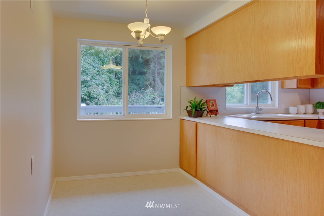 1909 Northeast 27th Street Renton, WA 98056 - Photo 11 of 25