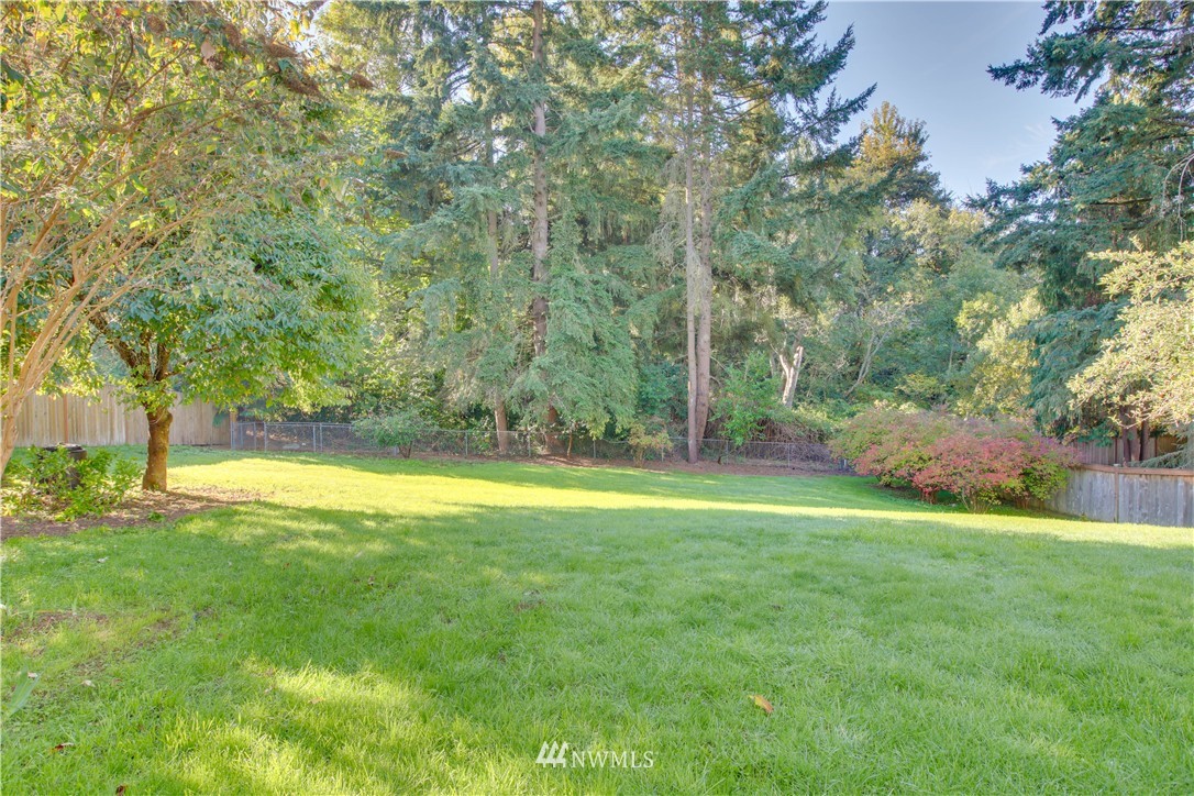 1909 Northeast 27th Street Renton, WA 98056 - Photo 23 of 25
