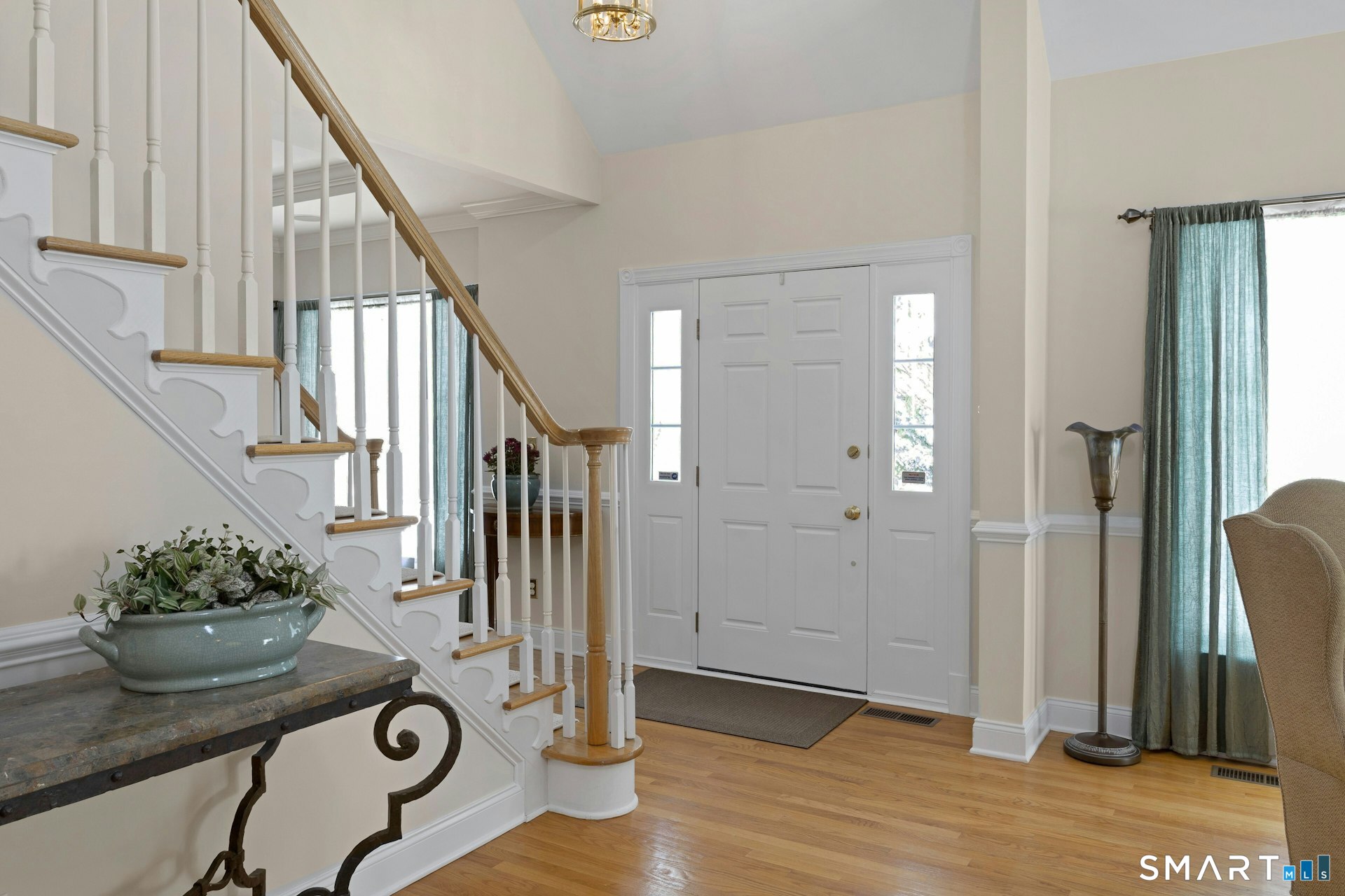 638 Danbury Road, Unit 9 Ridgefield, CT 06877 - Photo 2 of 27