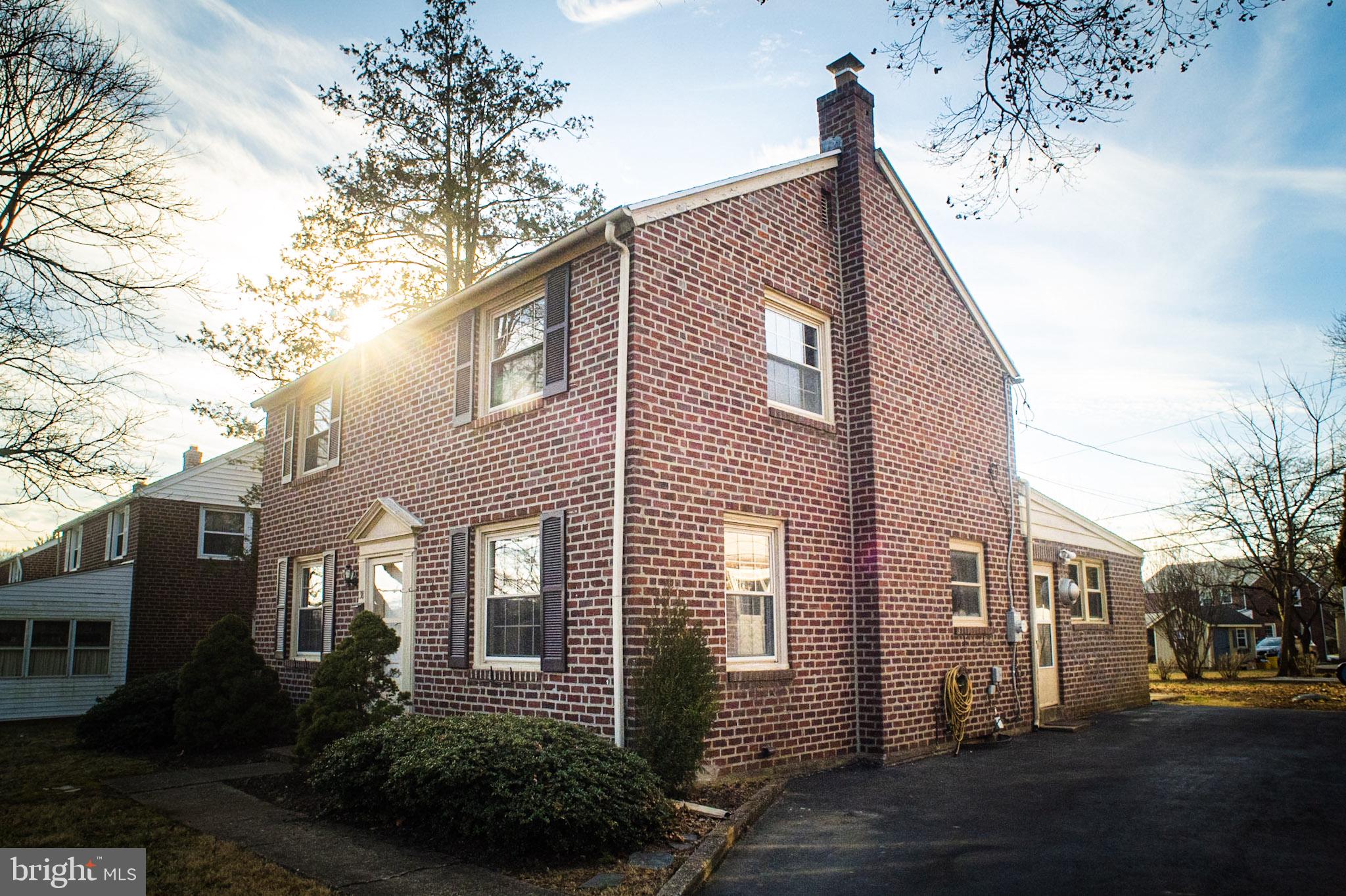 138 Barbara Drive Springfield, PA 19064 - Photo 4 of 43