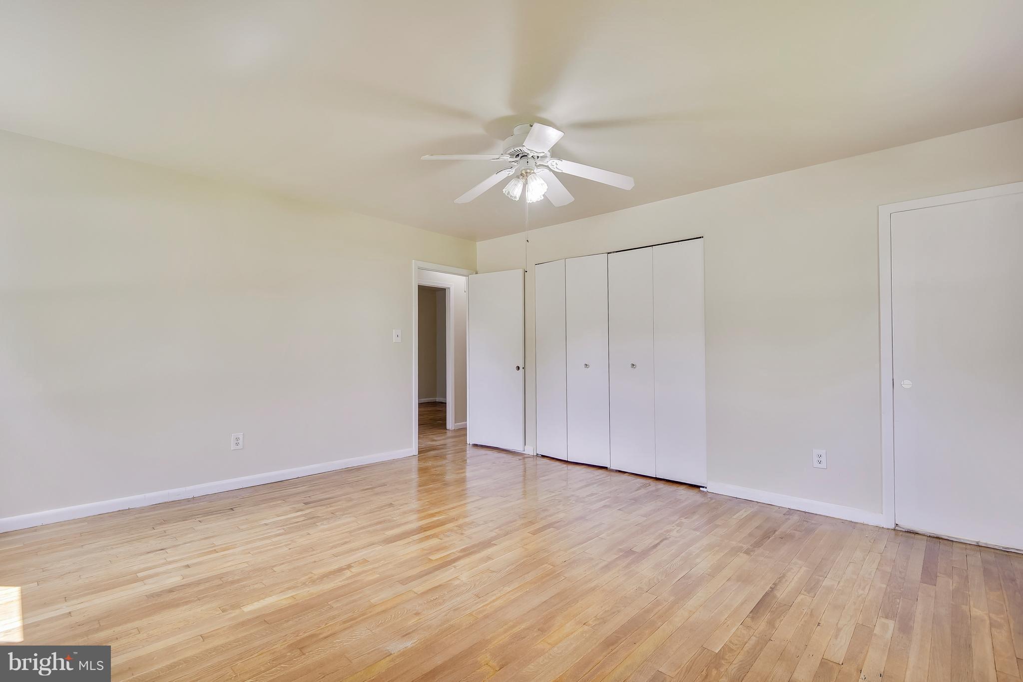 1301 Gatefield Road Baltimore, MD 21228 - Photo 20 of 27 Bedroom (Master)