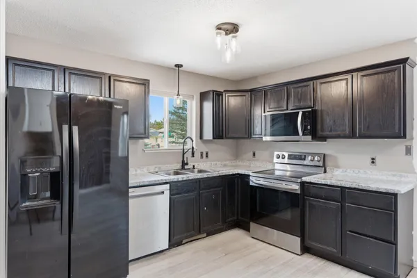 $295,000 | 2822 Addison Avenue, Brainerd, MN 56401
