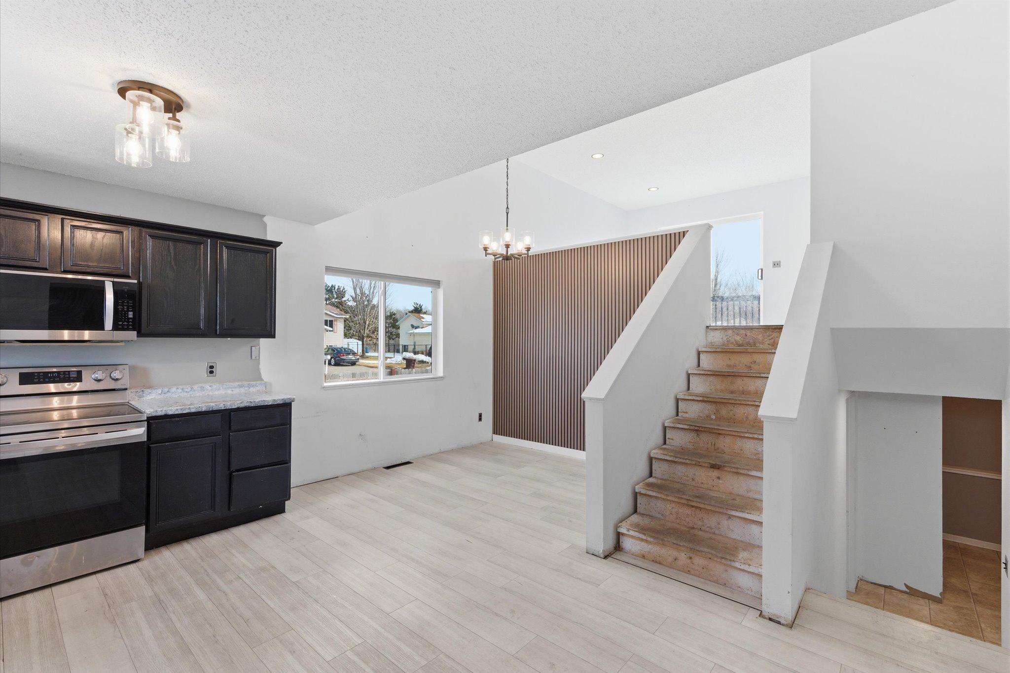 2822 Addison Avenue Brainerd, MN 56401 - Photo 5 of 32