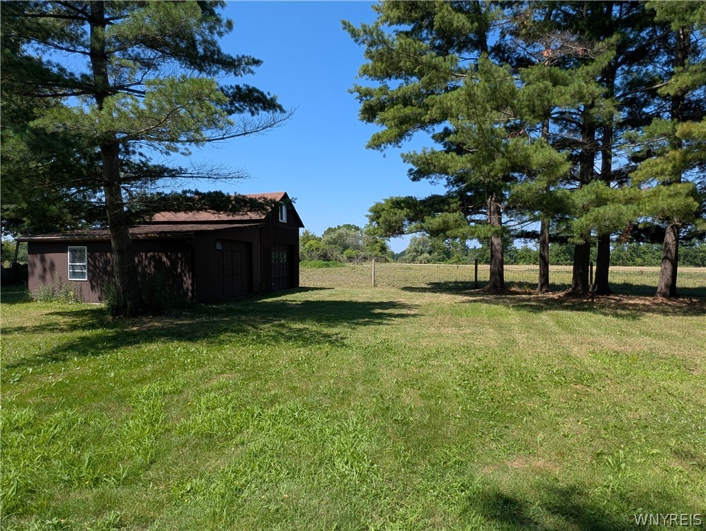 3402 Fruit Avenue Ridgeway, NY 14103 - Photo 8 of 50