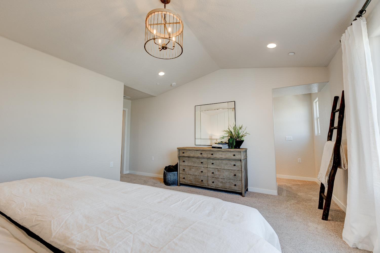 1151 Maclure Avenue Madera, CA 93636 - Photo 19 of 25