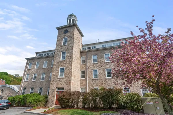 $375,000 | 7 South Stone Mill Drive, Unit 403, Dedham, MA 02026
