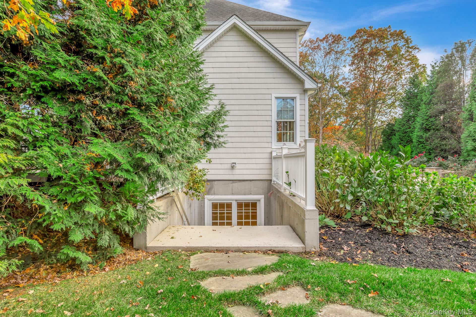 4 Martin Avenue Shoreham, NY 11786 - Photo 36 of 50 front view of a house with a yard