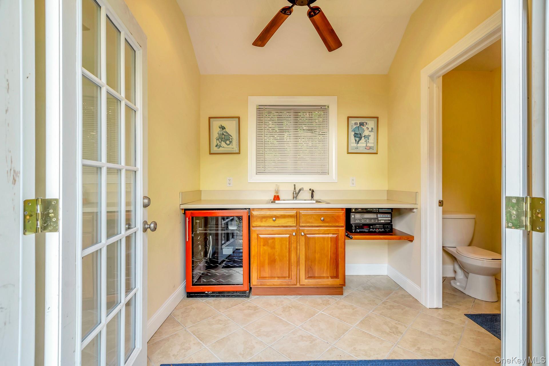 4 Martin Avenue Shoreham, NY 11786 - Photo 39 of 50 a spacious bathroom with a tub sink and mirror