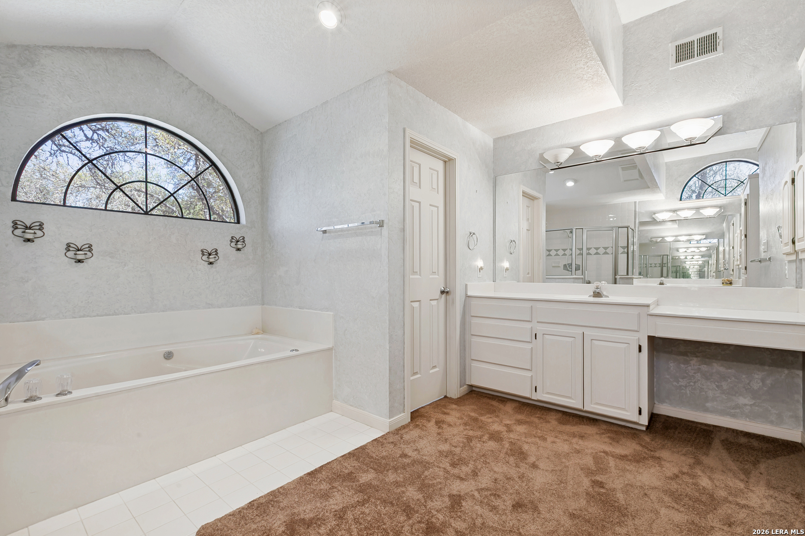 2577 John Charles Road Bulverde, TX 78163 - Photo 19 of 30