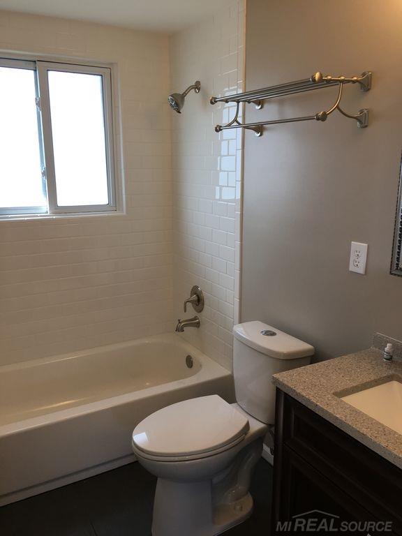 25650 Rubin Road Warren, MI 48089 - Photo 14 of 32