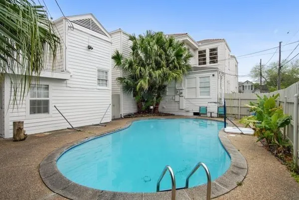 $3,500 | 3737 Nashville Avenue, Unit LOWR, New Orleans, LA 70125