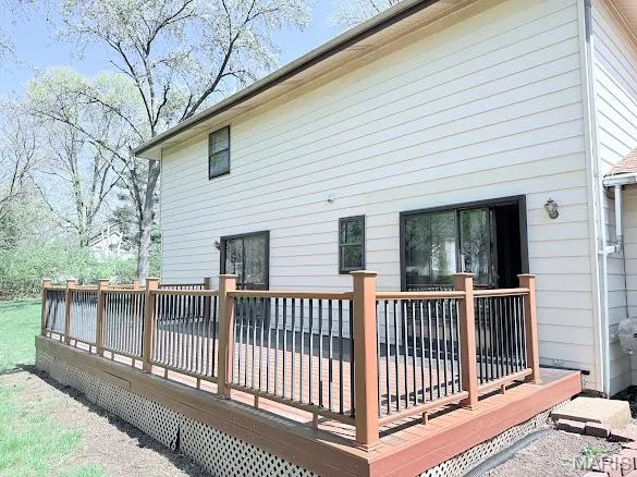 $2,999 | 15575 Clover Ridge Drive, Chesterfield, MO 63017