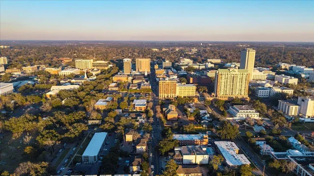 $199,000 | 215 West College Avenue, Unit 406A, Tallahassee, FL 32301