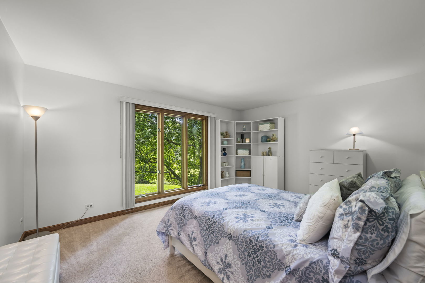 907 North Quentin Road Palatine, IL 60067 - Photo 14 of 44