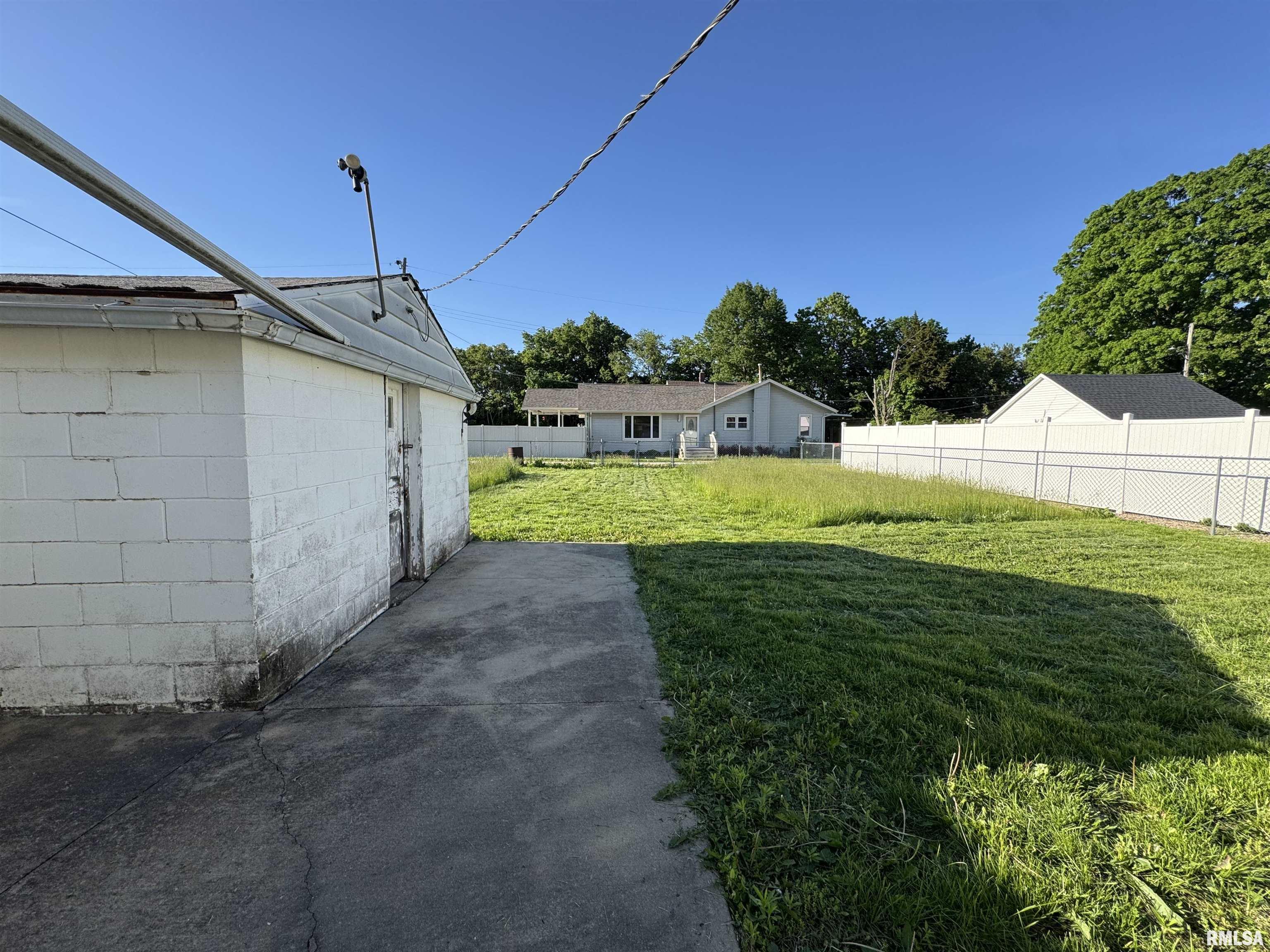 206 6th Street St. David, IL 61563 - Photo 23 of 25