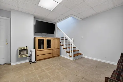 $619,900 | 1038 Lakeside Drive, Smithville, TN 37166