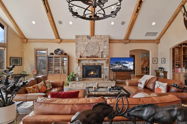 $10,800,000 | 6560 County Road 157, Evanston, WY 82930