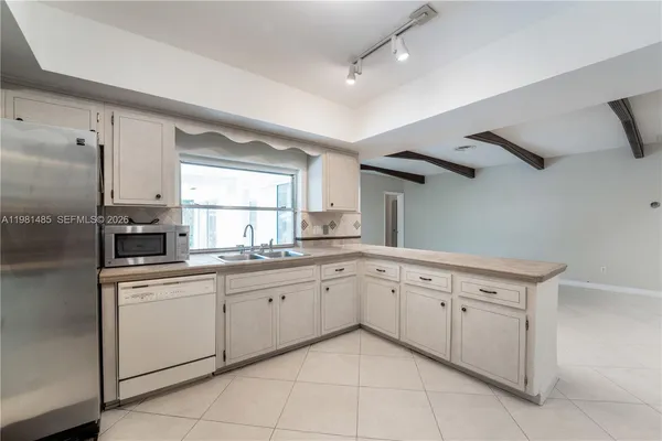 $6,000 | 7970 Southwest 146th Street, Palmetto Bay, FL 33158