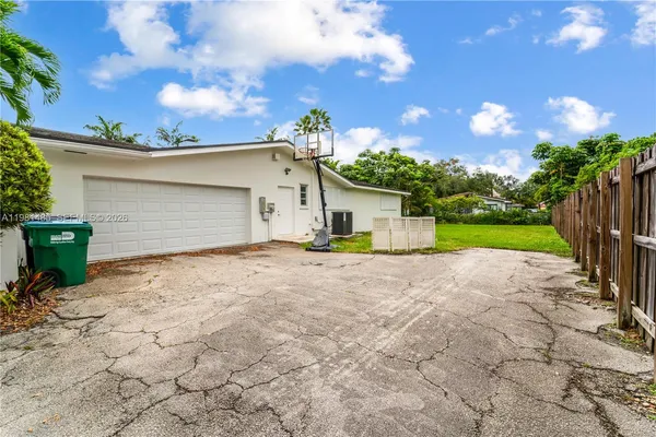 $6,000 | 7970 Southwest 146th Street, Palmetto Bay, FL 33158