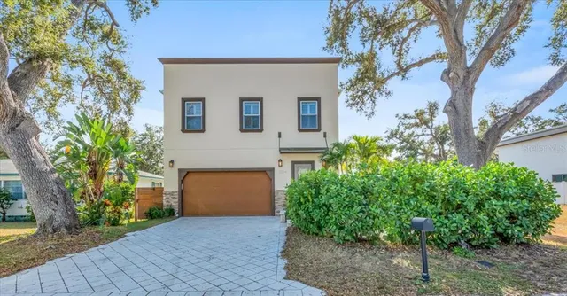 $1,199,900 | 2224 Tami Sola Street, Sarasota, FL 34237