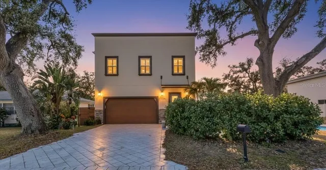 $1,199,900 | 2224 Tami Sola Street, Sarasota, FL 34237