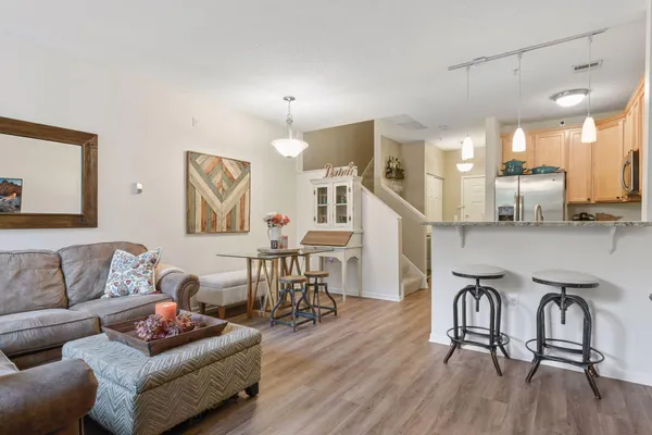 $2,695 | 680 North 2nd Street, Unit 114, Minneapolis, MN 55401