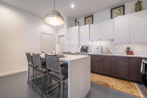 $450,000 | 462 Frontline Cove, Memphis, TN 38103