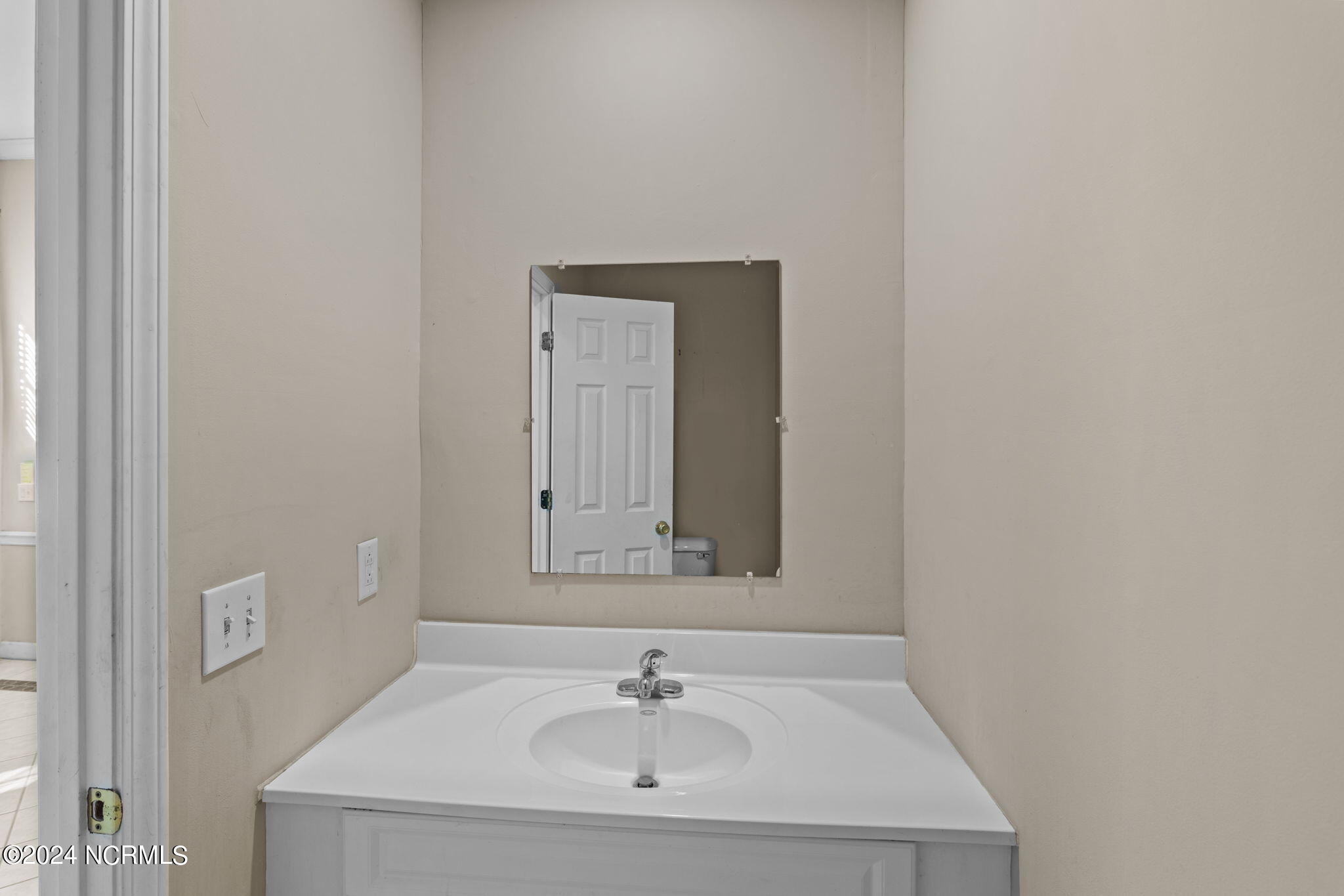 916 West 3rd Street Washington, NC 27889 - Photo 16 of 72 58-web-or-mls-BLS_0153