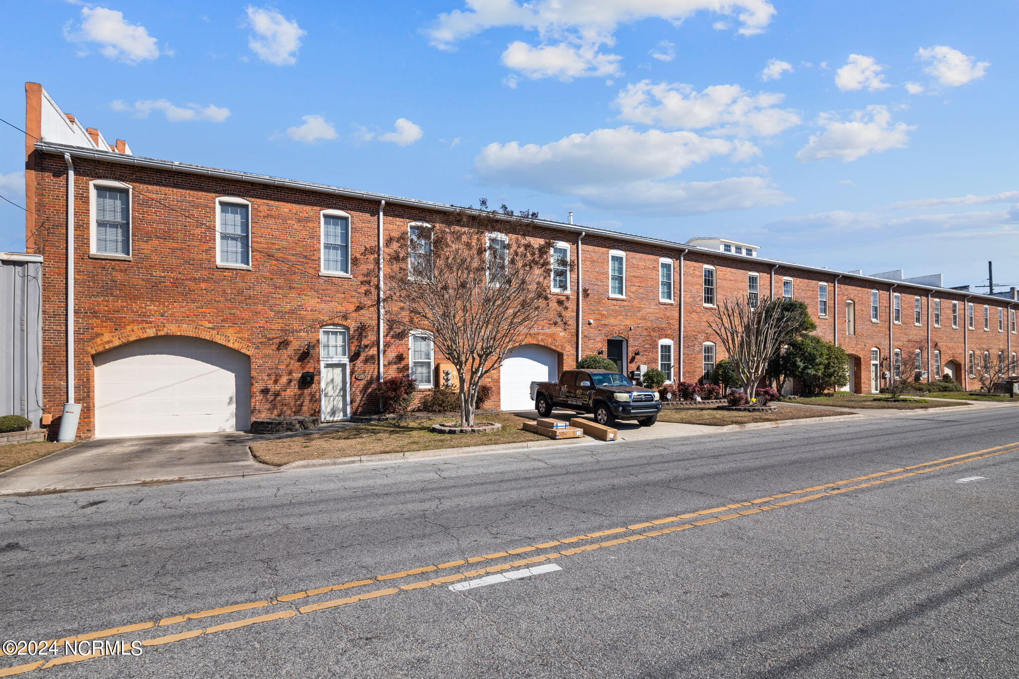 916 West 3rd Street Washington, NC 27889 - Photo 6 of 72 5-web-or-mls-BLS_0005