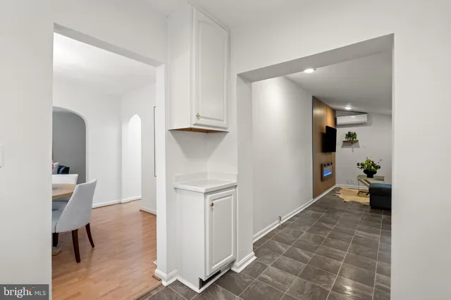 $585,000 | 5005 Rosemont Avenue, Alexandria, VA 22309