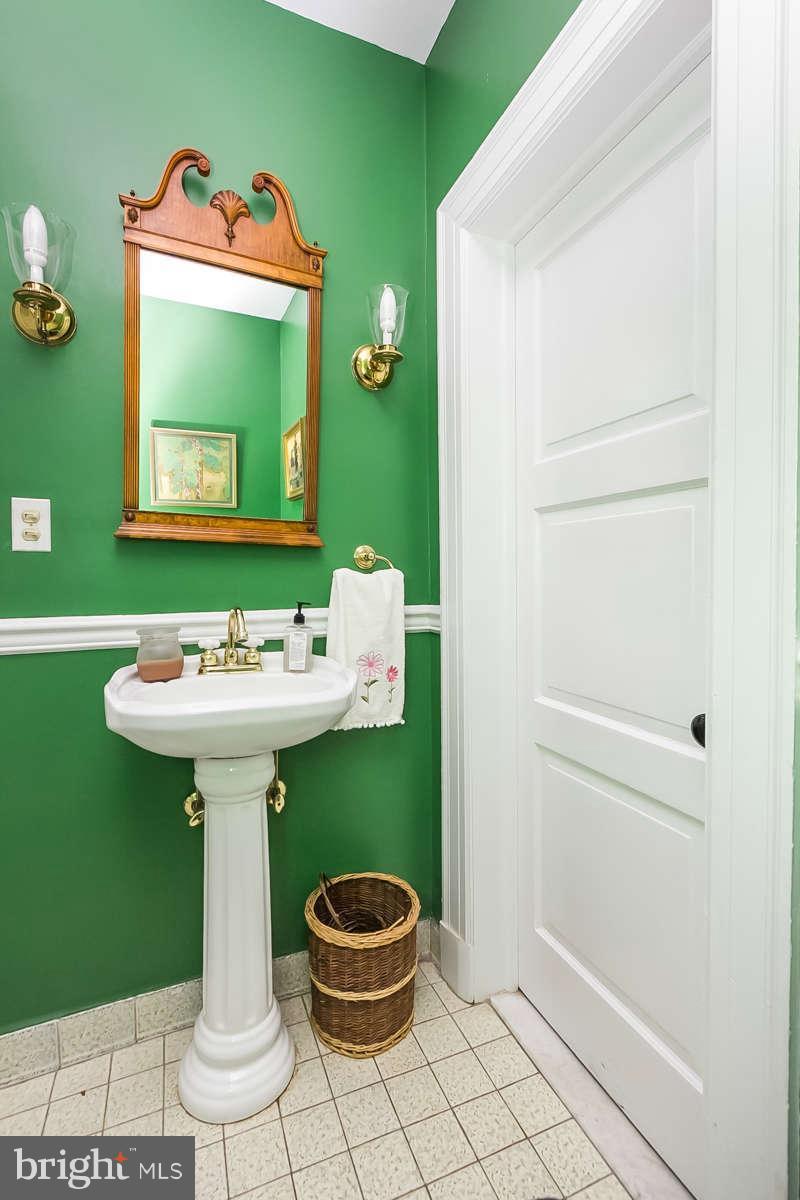 1926 Ruxton Road Baltimore, MD 21204 - Photo 13 of 30 Half Bath on Main floor