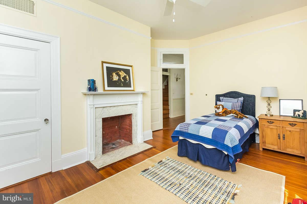1926 Ruxton Road Baltimore, MD 21204 - Photo 20 of 30 Bedroom 4 on 2nd Level
