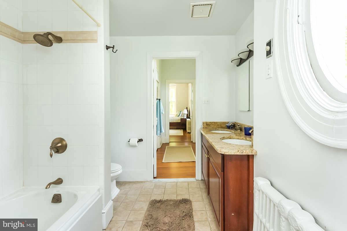 1926 Ruxton Road Baltimore, MD 21204 - Photo 22 of 30 Full Buddy bath..3rd bath on 2nd floor