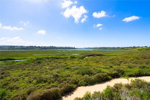 $1,295,000 | 365 Monte Vista Avenue, Costa Mesa, CA 92627