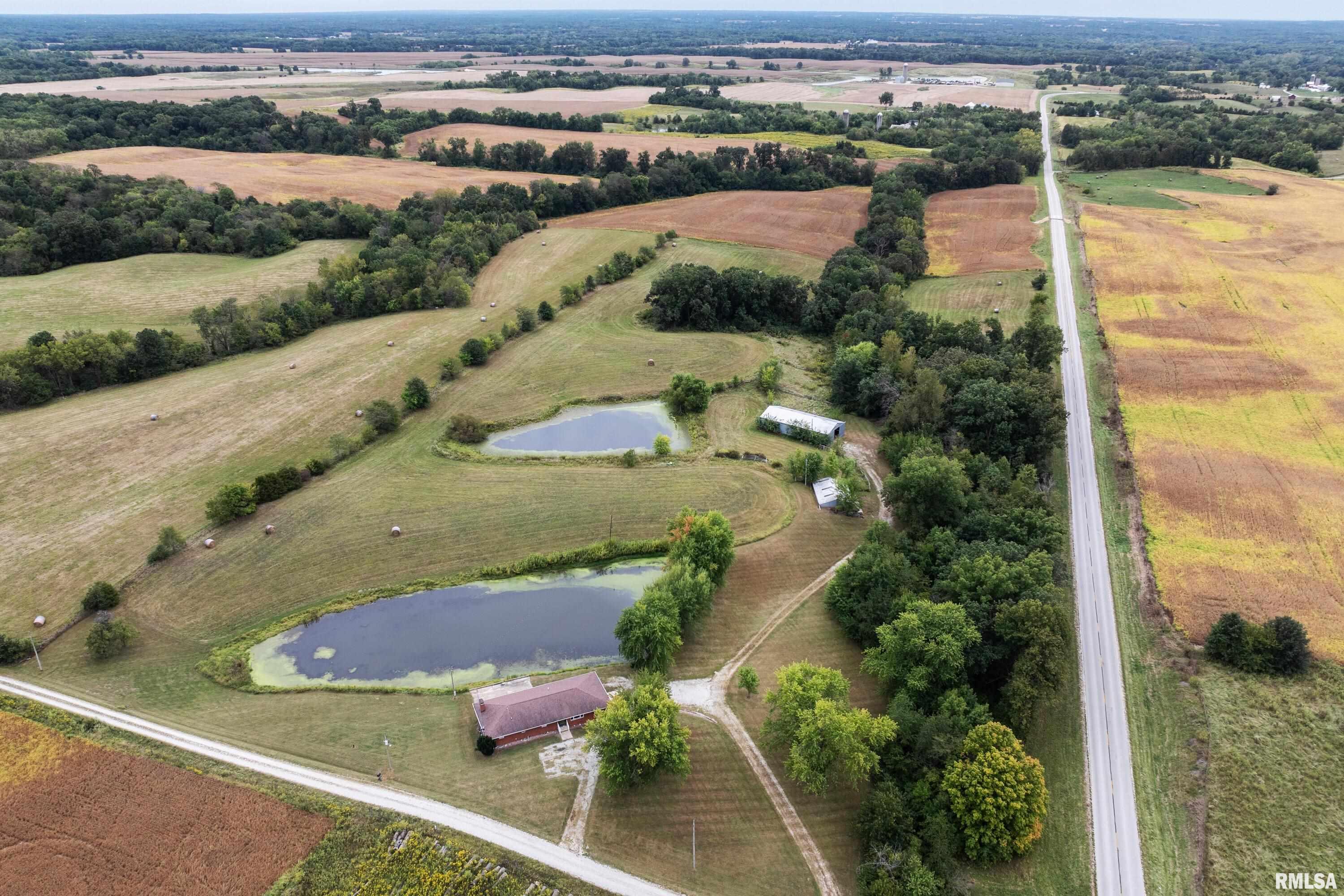 2304 North 1700th Place Camp Point, IL 62320 - Photo 32 of 45