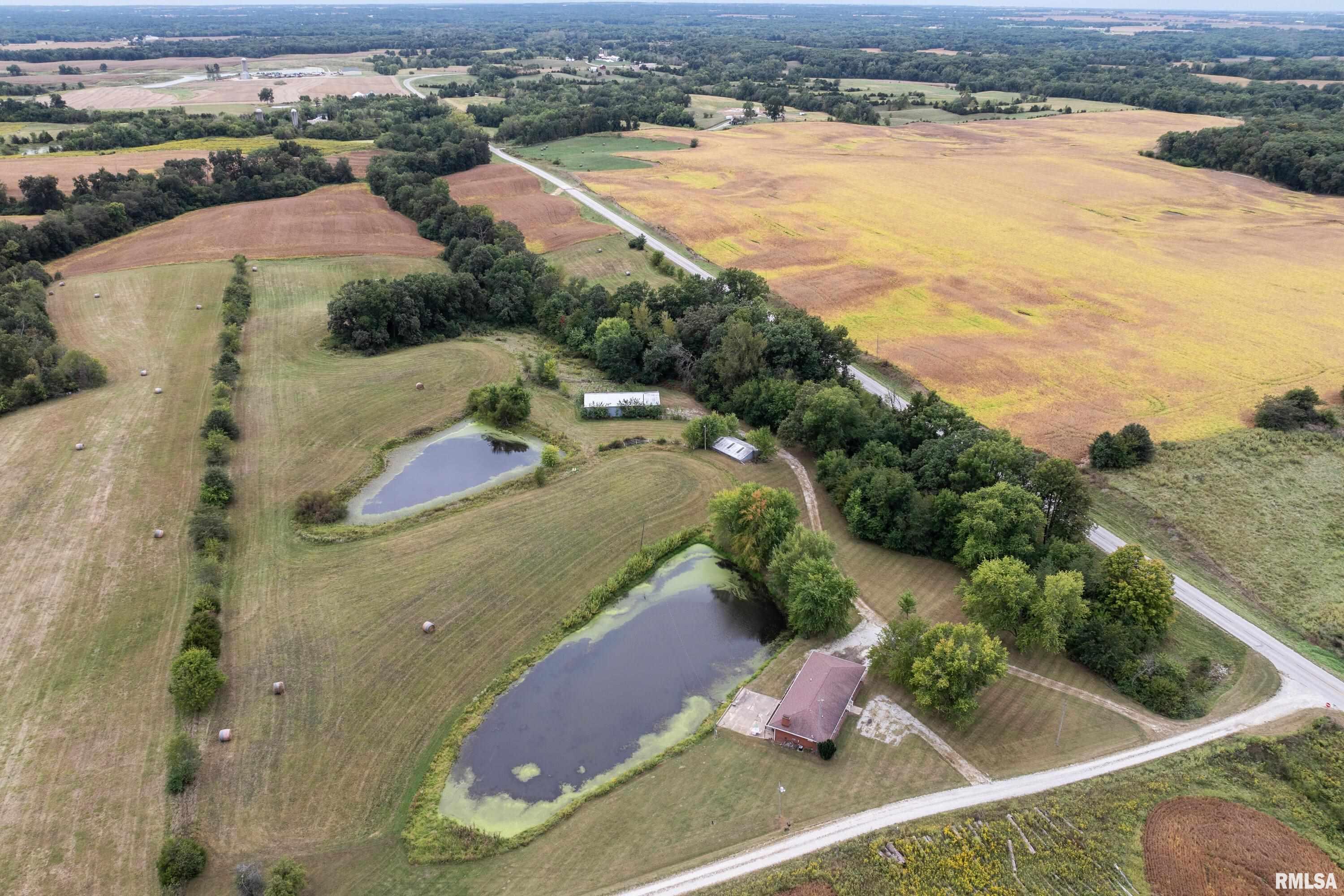 2304 North 1700th Place Camp Point, IL 62320 - Photo 34 of 45