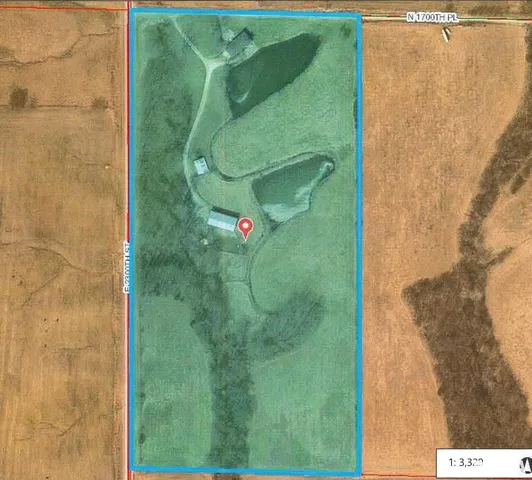 $469,000 | 2304 North 1700th Place, Camp Point, IL 62320