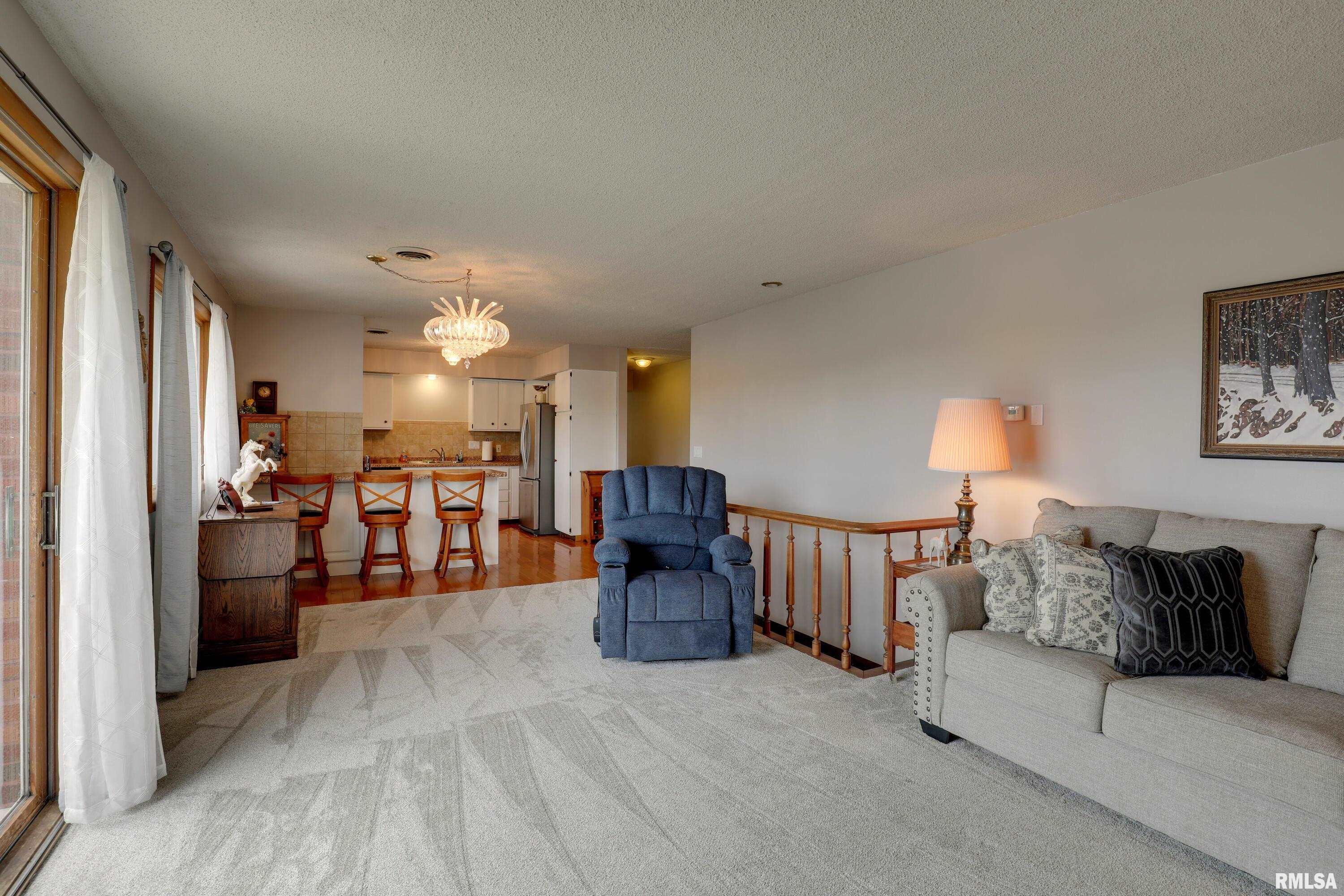 2304 North 1700th Place Camp Point, IL 62320 - Photo 6 of 45