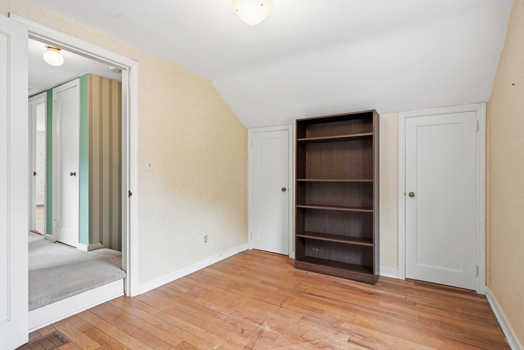 47 Fenway Drive Springfield, MA 01119 - Photo 22 of 42