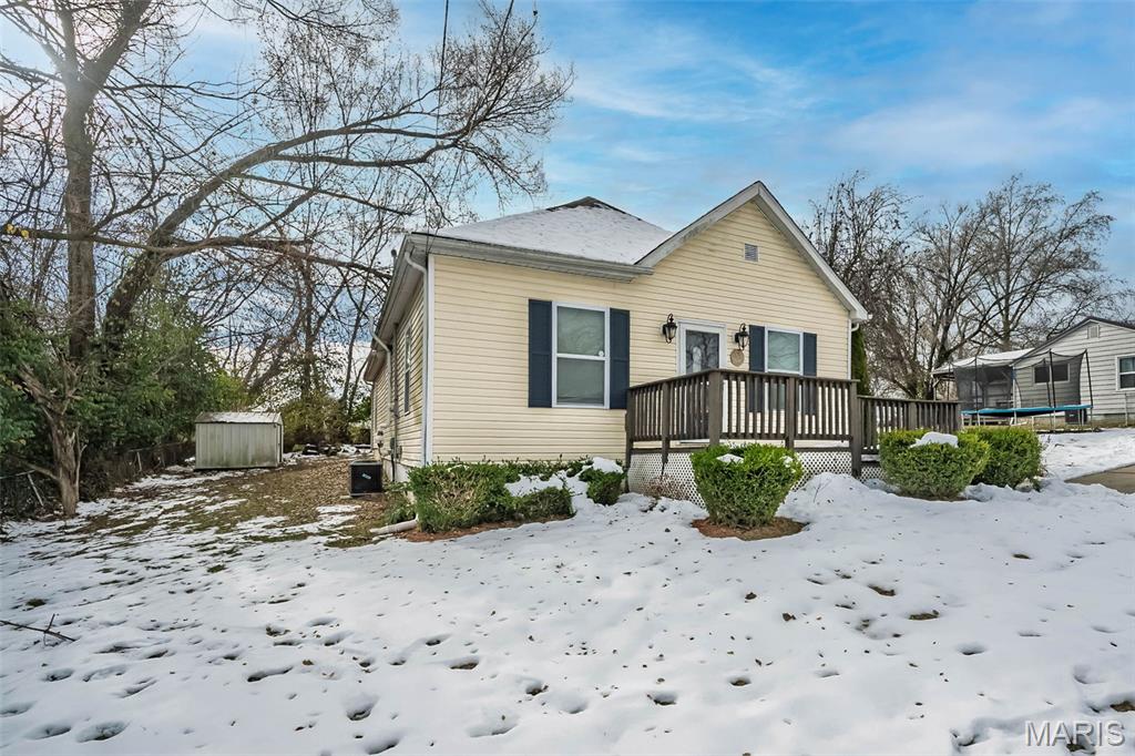 401 Mildred Street Alton, IL 62002 - Photo 2 of 37