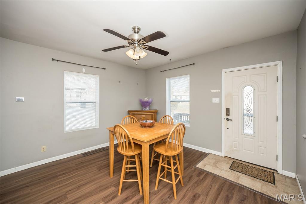 401 Mildred Street Alton, IL 62002 - Photo 5 of 37