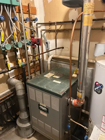 $599,900 | 2475 Little Hollow Road, Rochester, VT 05767