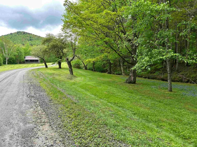 $599,900 | 2475 Little Hollow Road, Rochester, VT 05767