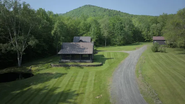 $599,900 | 2475 Little Hollow Road, Rochester, VT 05767